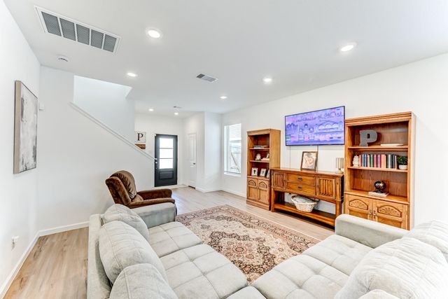 20901 Cropani Shadow Drive, New Caney, TX 77357