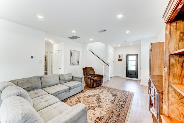 20901 Cropani Shadow Drive, New Caney, TX 77357