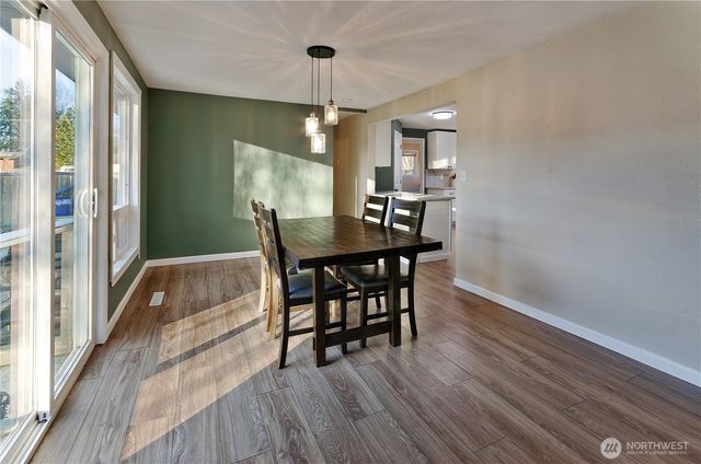 1122 13th Street SW, Puyallup, WA 98371