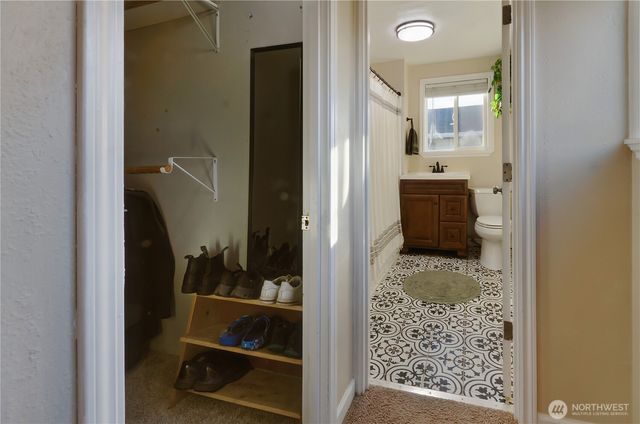 1122 13th Street SW, Puyallup, WA 98371