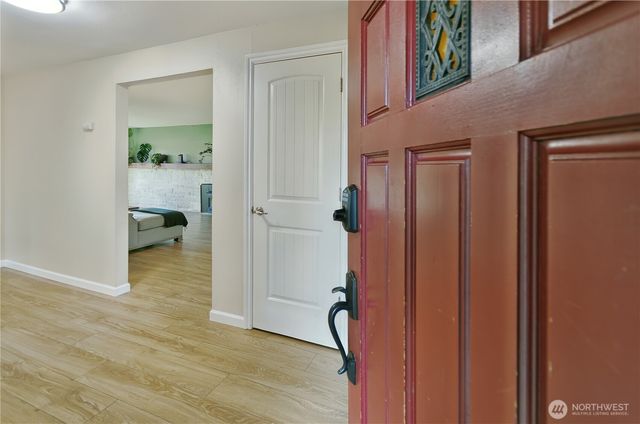 1122 13th Street SW, Puyallup, WA 98371