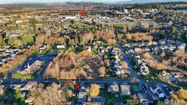 1122 13th Street SW, Puyallup, WA 98371