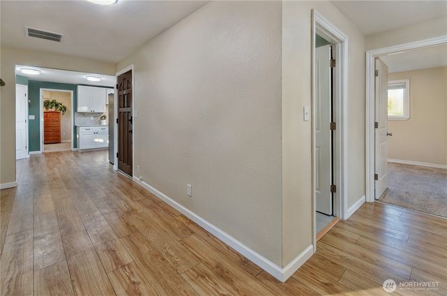 1122 13th Street SW, Puyallup, WA 98371