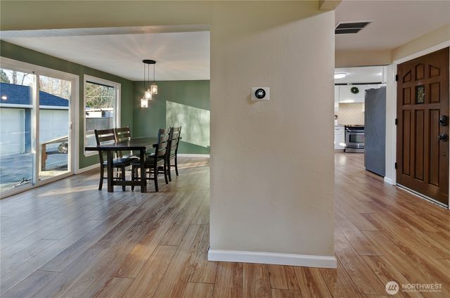 1122 13th Street SW, Puyallup, WA 98371