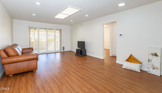 1106 Village 1 -, Camarillo, CA 93012