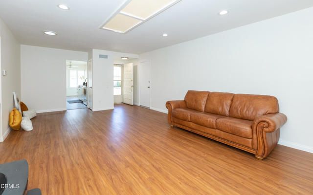 1106 Village 1 -, Camarillo, CA 93012