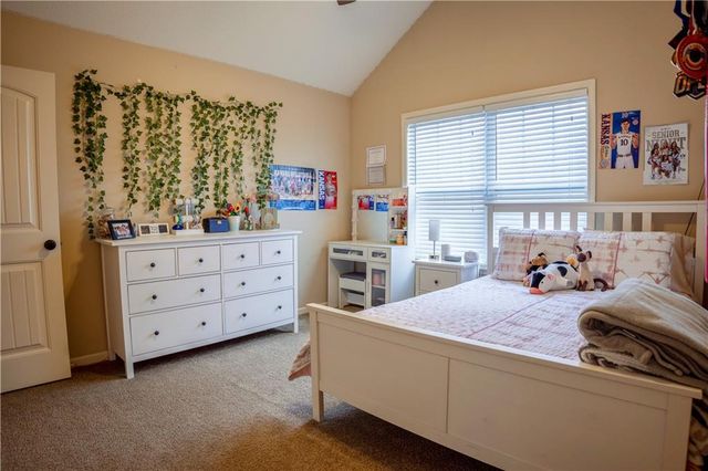 804 W 30th Street, Lawrence, KS 66046