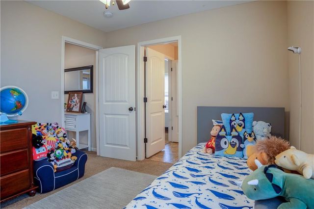 804 W 30th Street, Lawrence, KS 66046