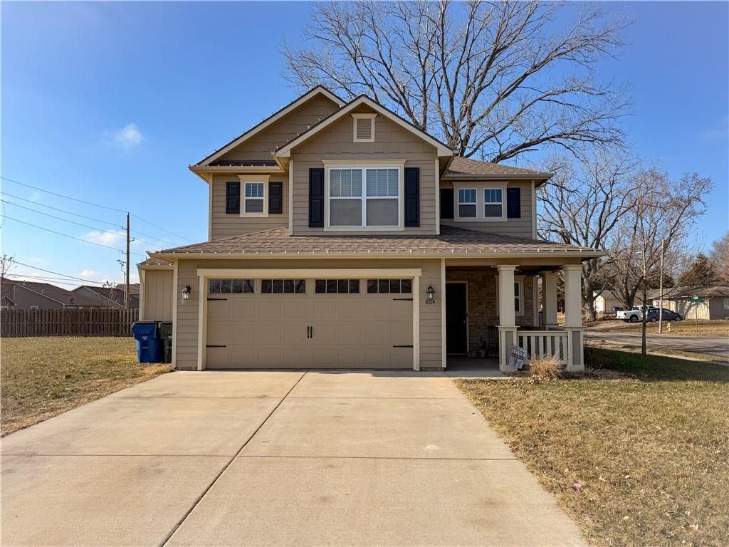 804 W 30th Street, Lawrence, KS 66046