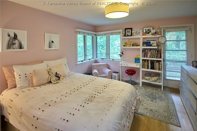 68 Abney Circle N, Charleston, WV 25314