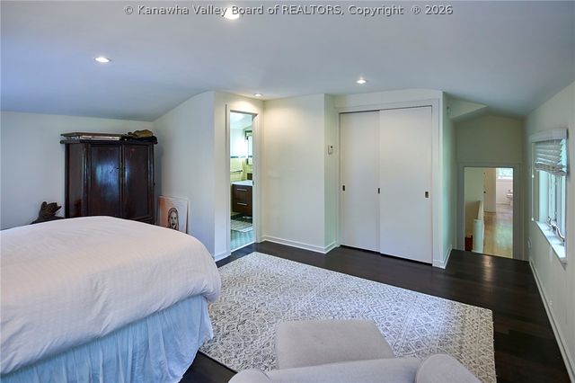 68 Abney Circle N, Charleston, WV 25314