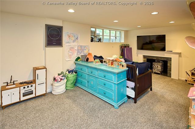 68 Abney Circle N, Charleston, WV 25314