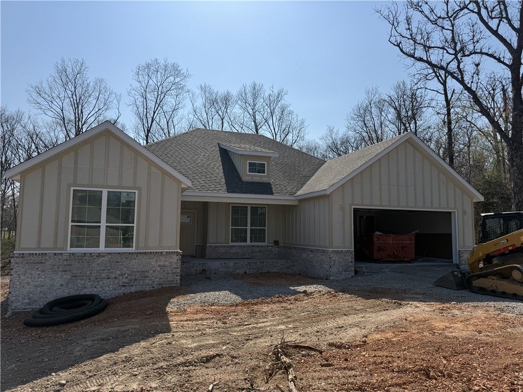 10 Leawood Lane, Bella Vista, AR 72715