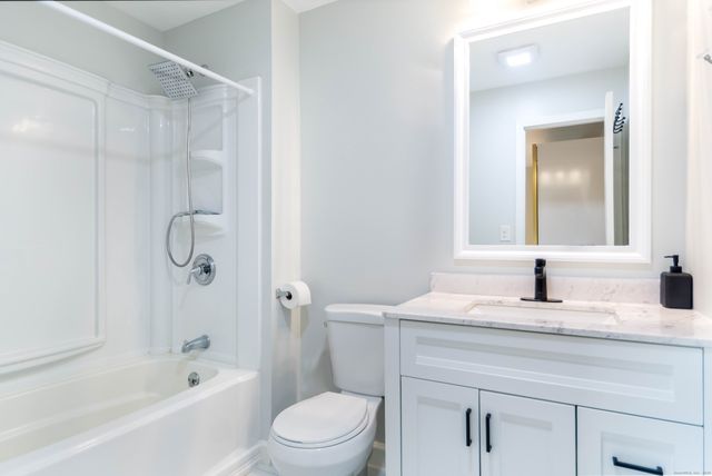 533 Glendale Avenue 533, Bridgeport, CT 06606