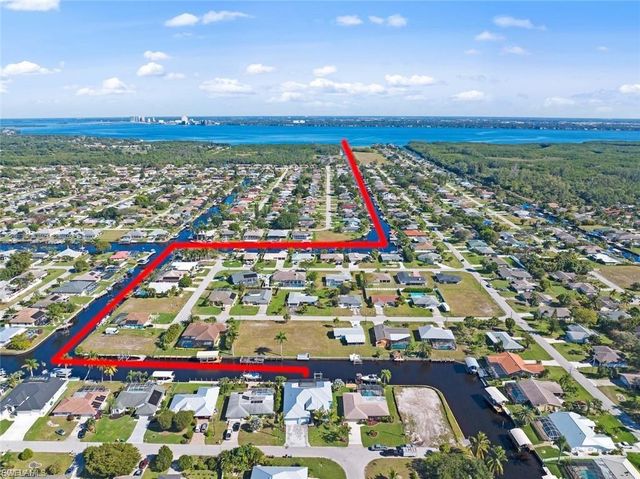 1513 SE 20th AVE, Cape Coral, FL 33990
