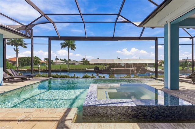 1513 SE 20th AVE, Cape Coral, FL 33990