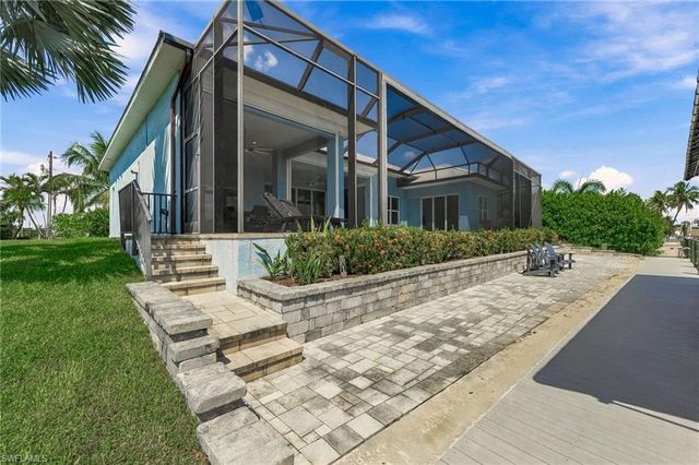 1513 SE 20th AVE, Cape Coral, FL 33990