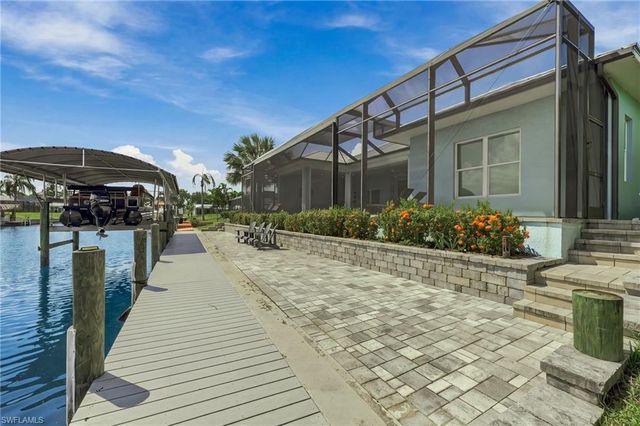 1513 SE 20th AVE, Cape Coral, FL 33990