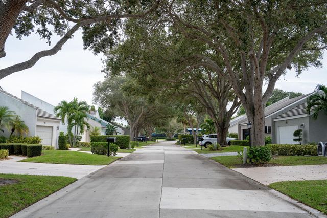 17031 Traverse Circle, Jupiter, FL 33477