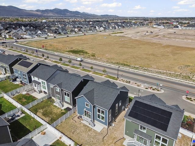 4431 W FALL LN, Herriman, UT 84096