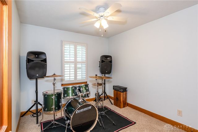 852 Sunset Drive, Englewood, OH 45322