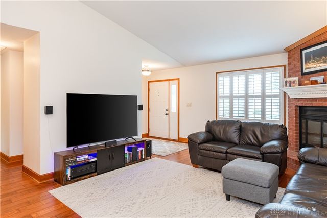 852 Sunset Drive, Englewood, OH 45322