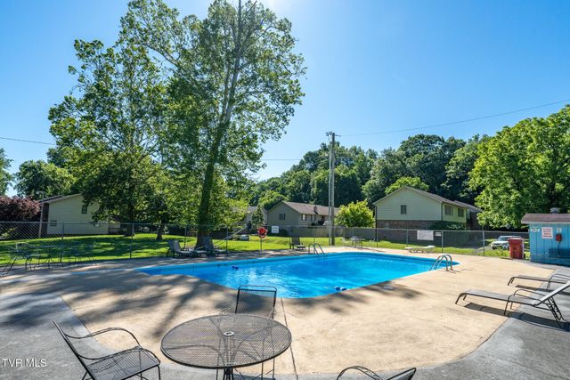 2013 Heritage Place 2013, Johnson City, TN 37604