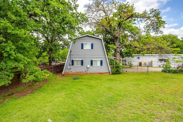 4306 Elmwood Court, Granbury, TX 76049