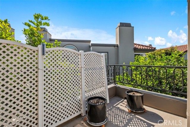 19373 Peachtree, Huntington Beach, CA 92648