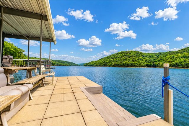 85 County Road 154, Eureka Springs, AR 72632