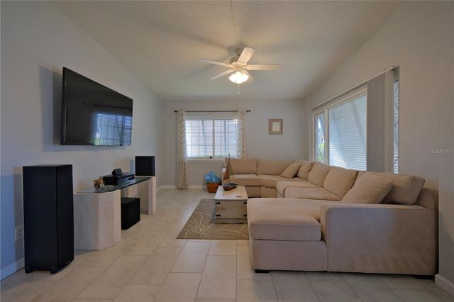 6811 GEORGIA AVENUE, Bradenton, FL 34207