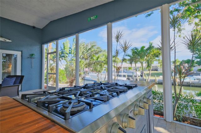 6811 GEORGIA AVENUE, Bradenton, FL 34207