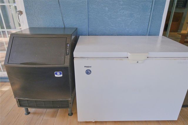 6811 GEORGIA AVENUE, Bradenton, FL 34207