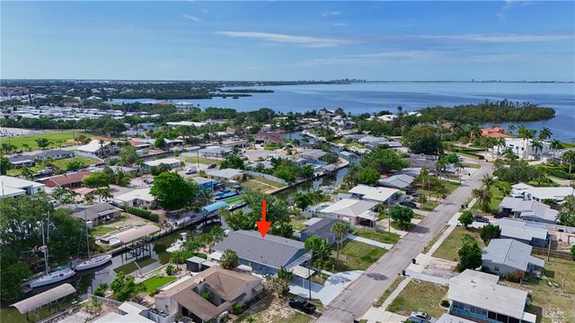 6811 GEORGIA AVENUE, Bradenton, FL 34207