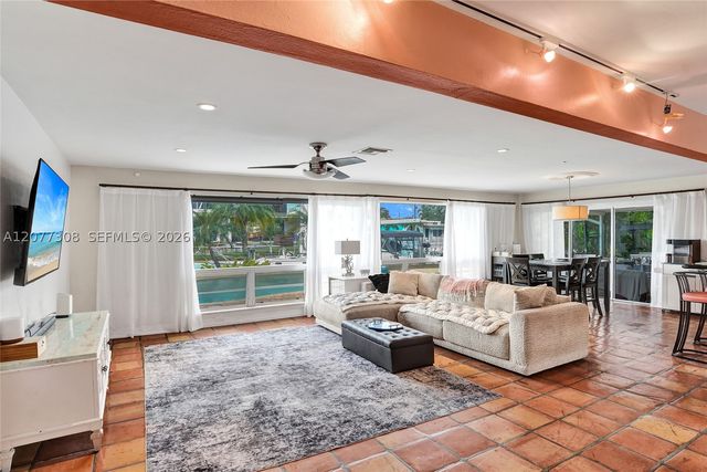 1312 Tangelo Isle, Fort Lauderdale, FL 33315