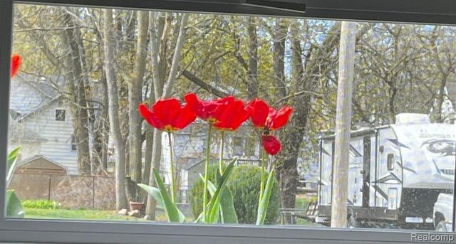 417 E Hunt Street, Adrian, MI 49221