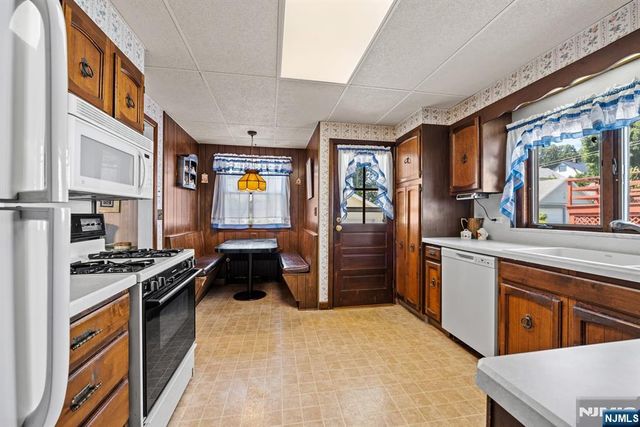 20 Woodside Terrace, West Orange, NJ 07052