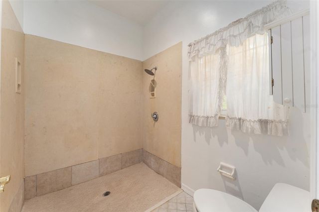 6325 NW 97TH COURT, Gainesville, FL 32653