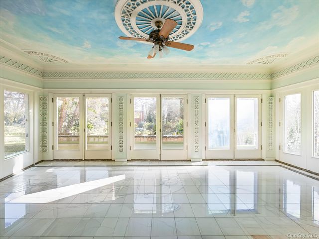 64 Plandome Court, Manhasset, NY 11030