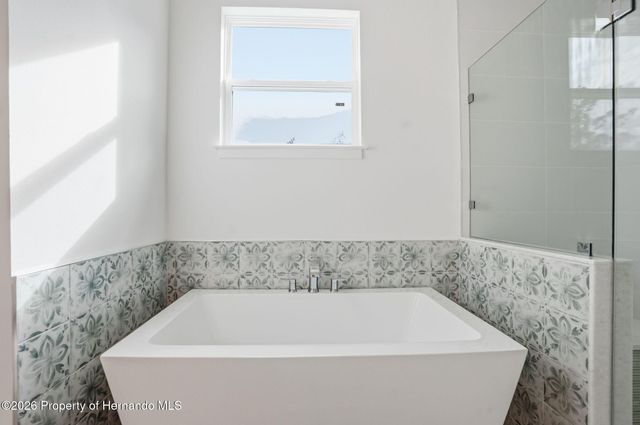 17460 Macassar Road, Brooksville, FL 34614