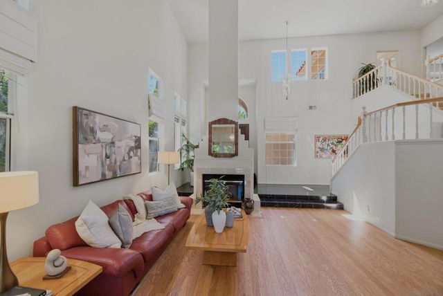 11495 Larmier Cir, San Diego, CA 92131