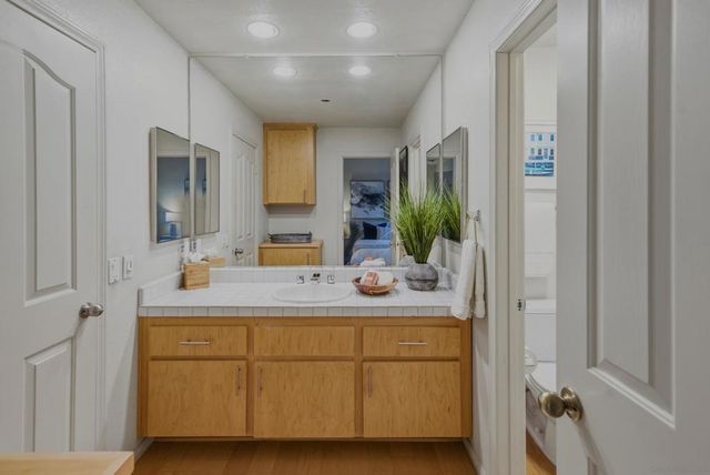 11495 Larmier Cir, San Diego, CA 92131