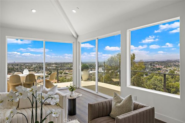 12336 Circula Panorama, North Tustin, CA 92705