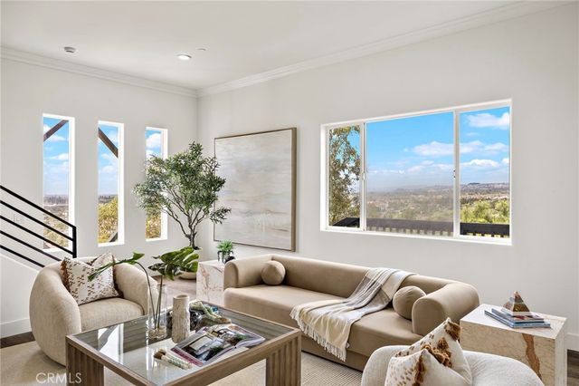 12336 Circula Panorama, North Tustin, CA 92705