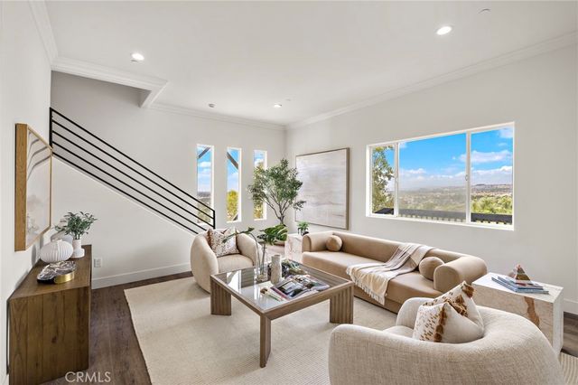 12336 Circula Panorama, North Tustin, CA 92705
