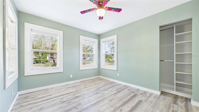 1902 53RD STREET S, Gulfport, FL 33707