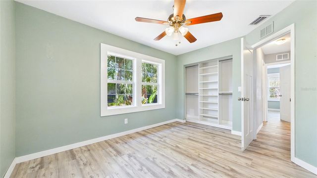 1902 53RD STREET S, Gulfport, FL 33707