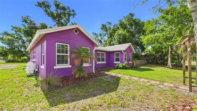 1902 53RD STREET S, Gulfport, FL 33707