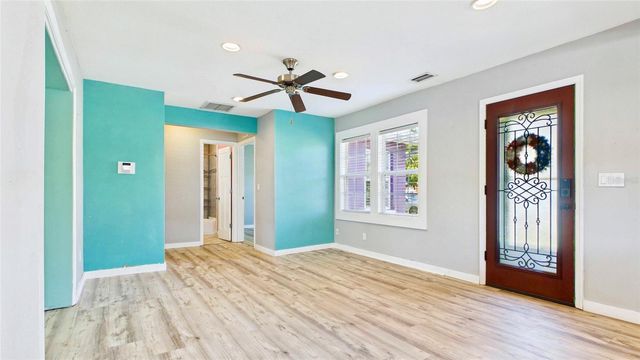 1902 53RD STREET S, Gulfport, FL 33707