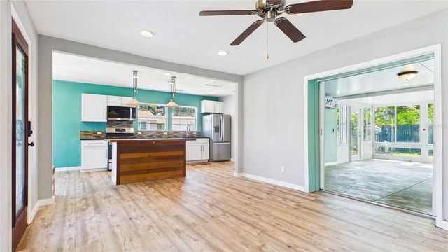 1902 53RD STREET S, Gulfport, FL 33707